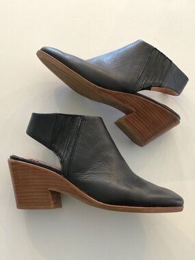 GENTLE SOULS Harlie Sandal/Bootie in Black Leather Size 7